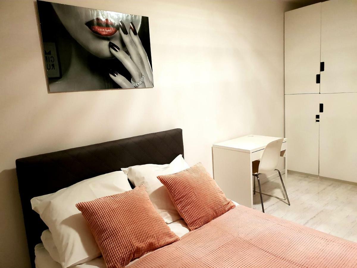Apartament Szafir Zielona Gora  Luaran gambar